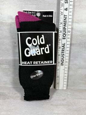 Cold Guard Heat Retainer Thermal Socks Size 9-11‎ Black/Pink